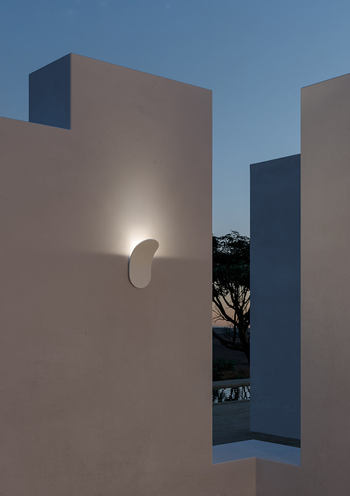 Lik Plus Exterior Wall Light