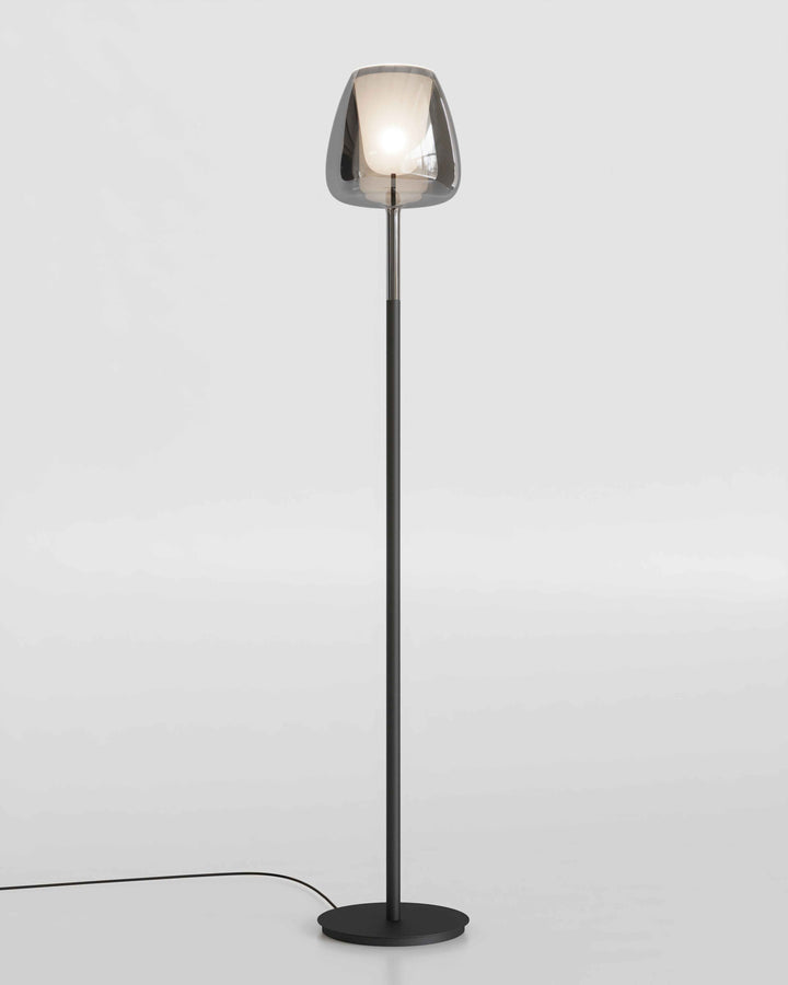 Clos Floor Lamp
