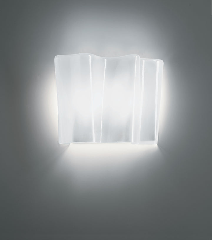 Logico Wall Light