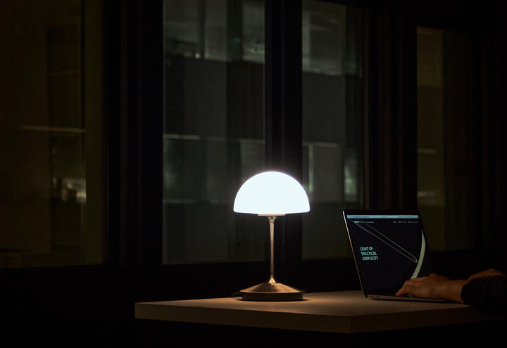 Pensee Table Lamp