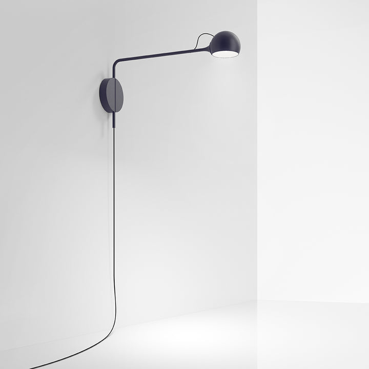 Ixa Wall Lamp