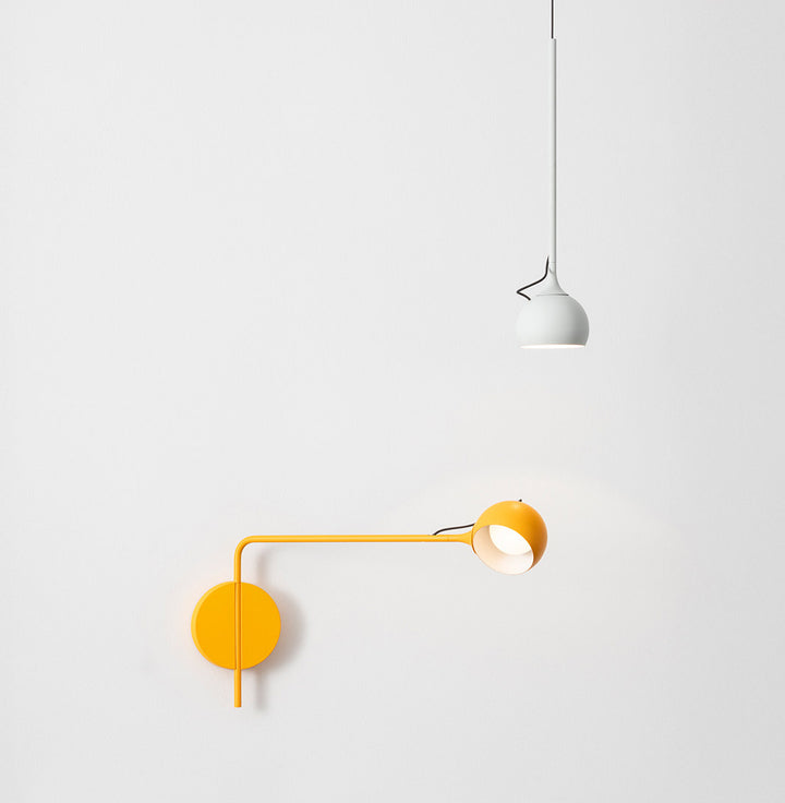 Ixa Wall Lamp
