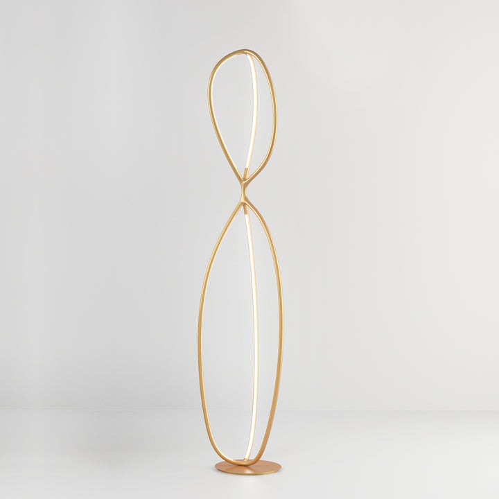 Arrival Floor Lamp