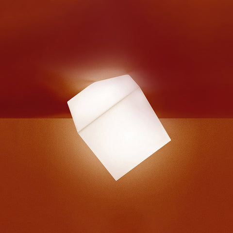 Edge Wall / Ceiling Light