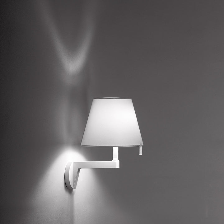 Melampo Wall Lamp